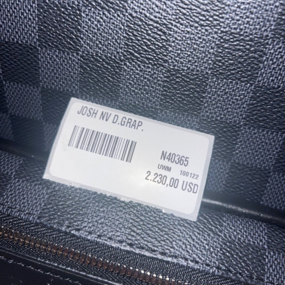 Louis Vuitton Backpack - Picture 12 of 12